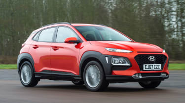 Hyundai Kona в движении